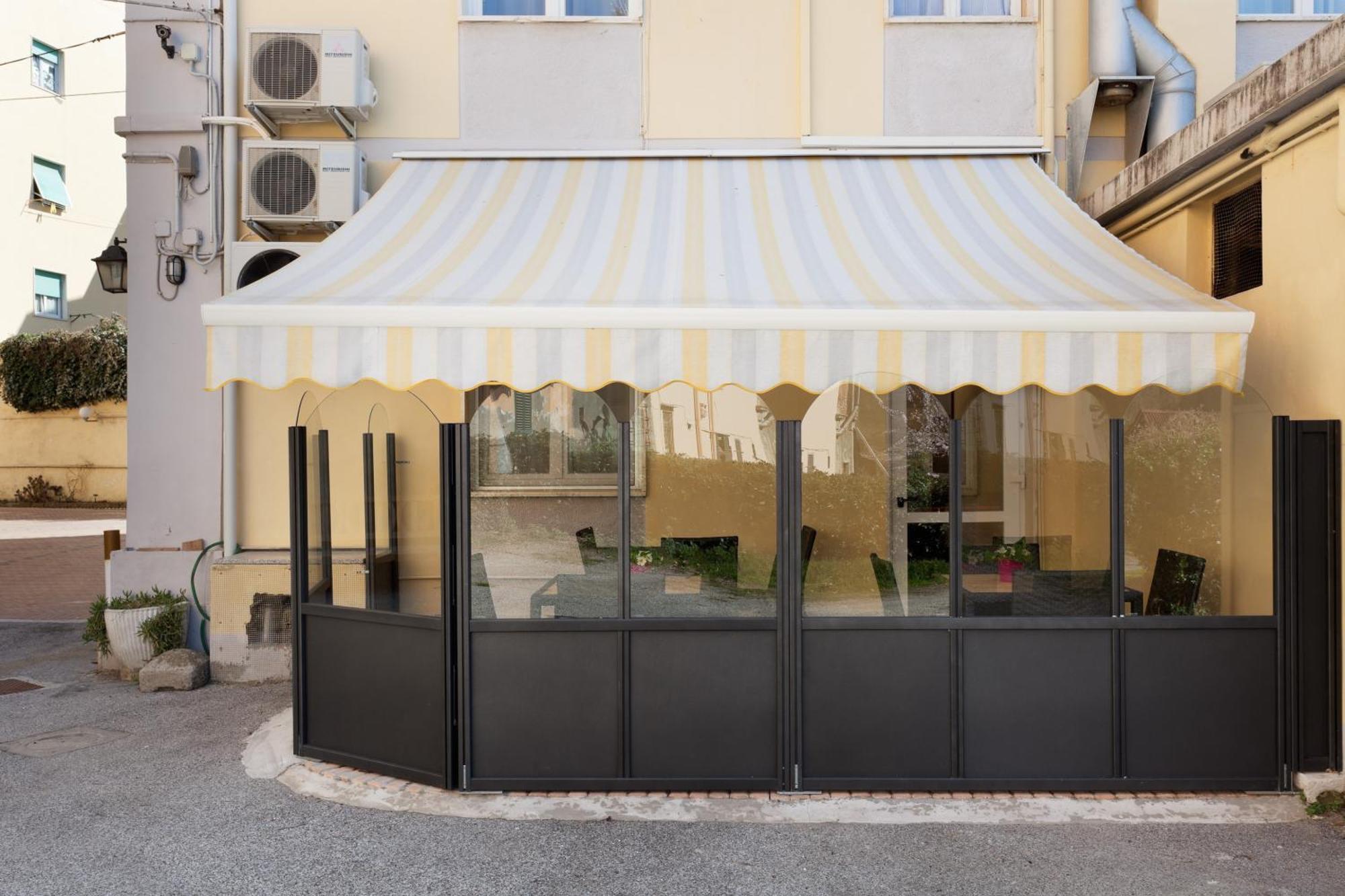Parking Hotel Giardino Λιβόρνο Εξωτερικό φωτογραφία